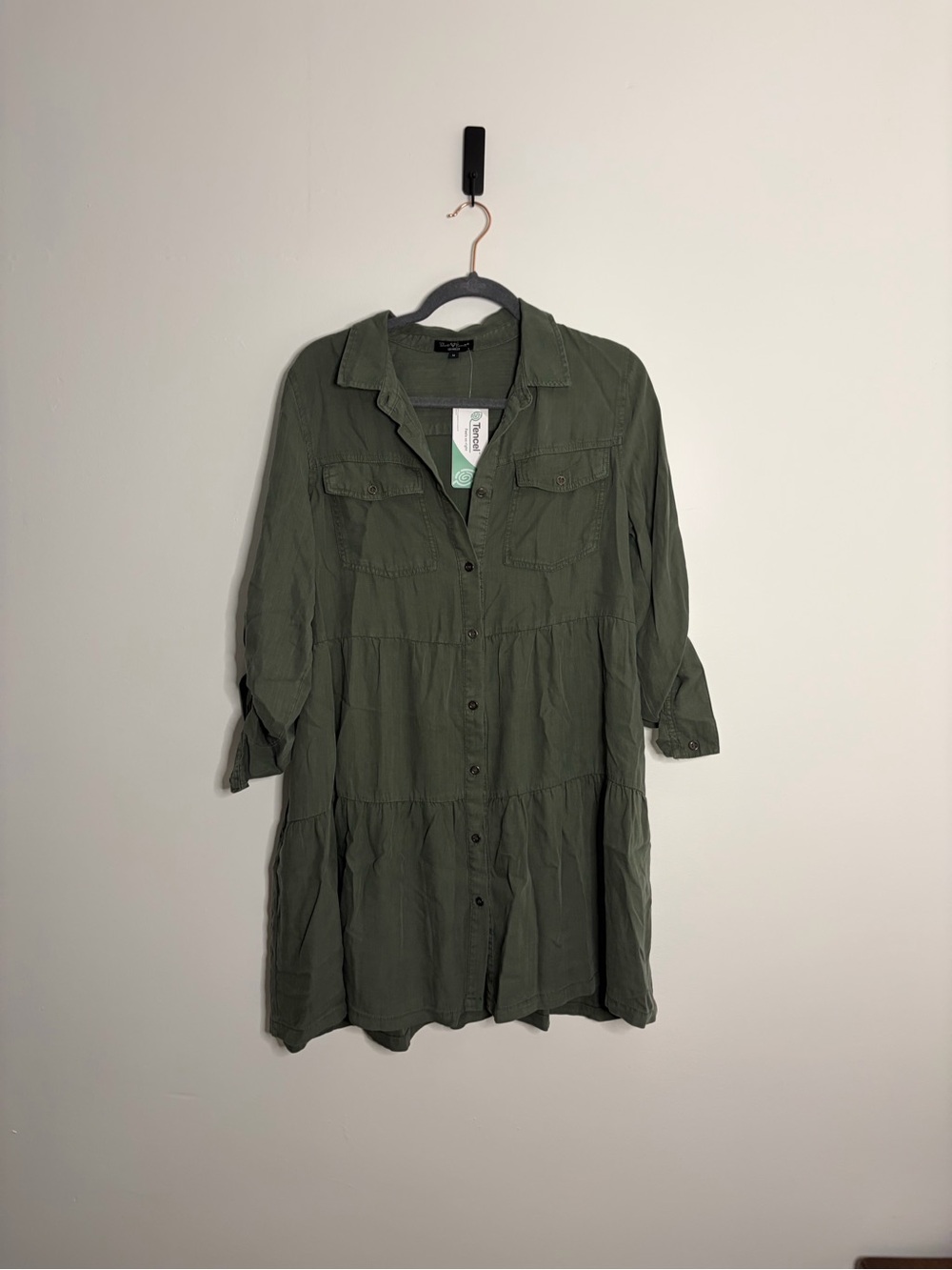 Velvet Heart Olive Green Button-Front Tiered Shirt Dress